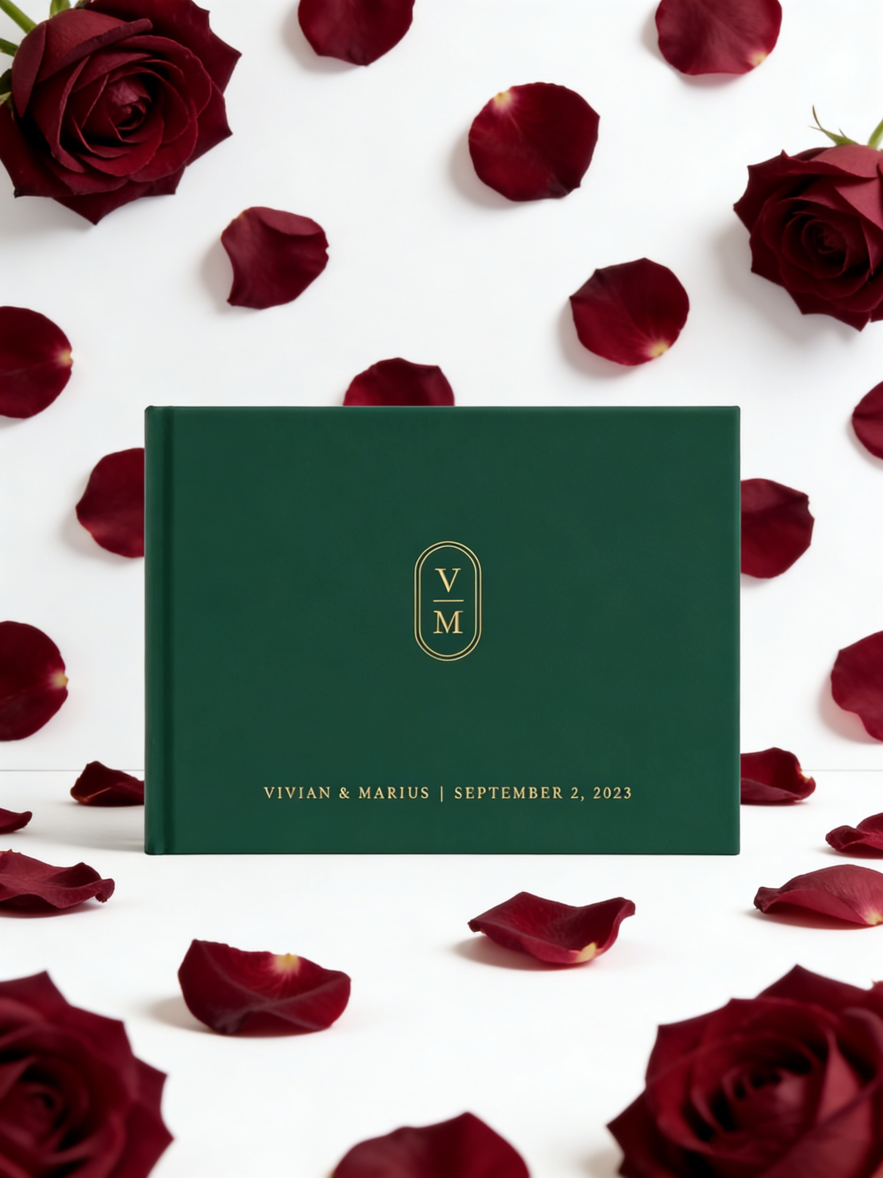 Custom Elegant Wedding Guest B - Custom Photo Book 리뷰 및 가격